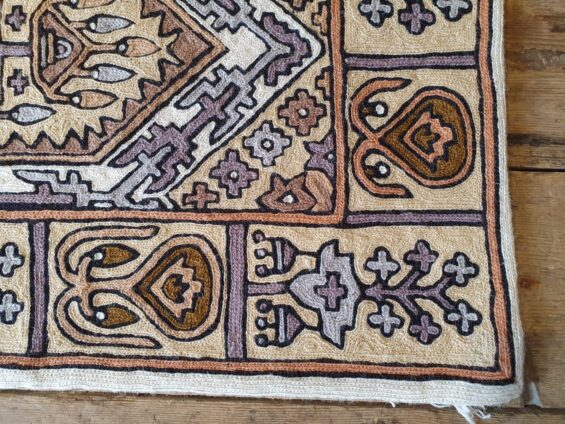 handwoven tribal pattern rug deocrative homewares
