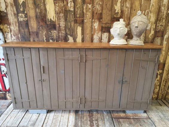 old school painted wall mounted cupboards & cabinets furniture