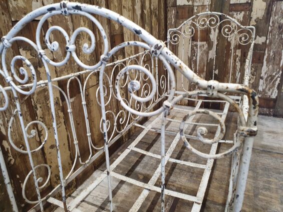 vintage painted iron day bed seating sofas decorative homewares