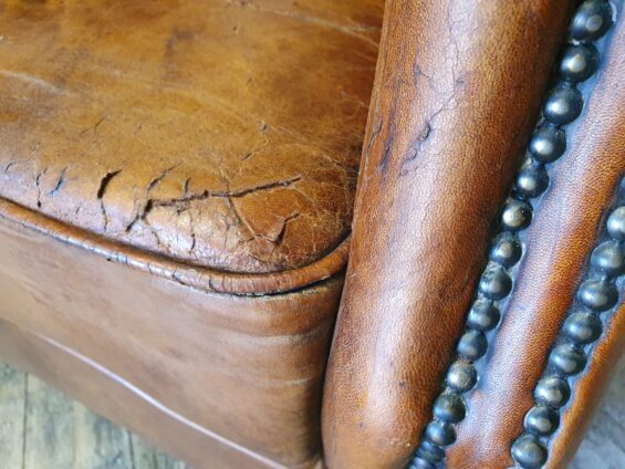 vintage leather club chair seating armchairs