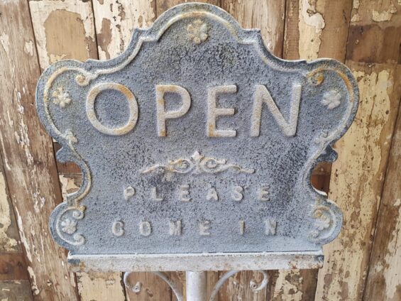 iron open closed sign decorative homewares