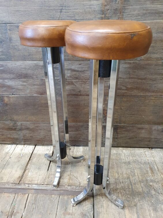 tall chrome pedestal leather topped stools seating