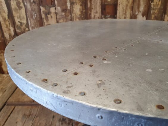round table iron and aluminium garden furniture tables