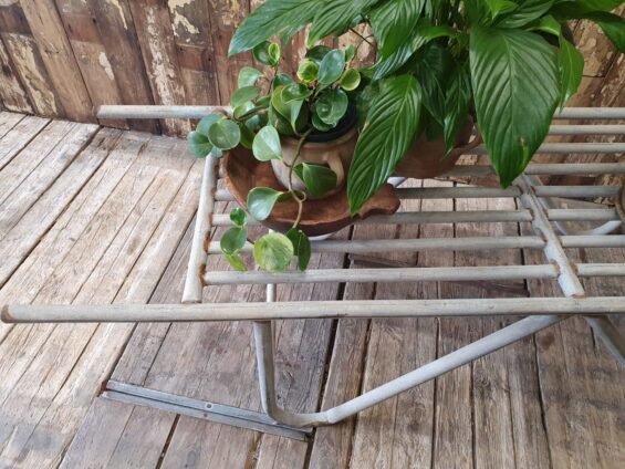 industrial galvanised steel hay stretcher garden decorative