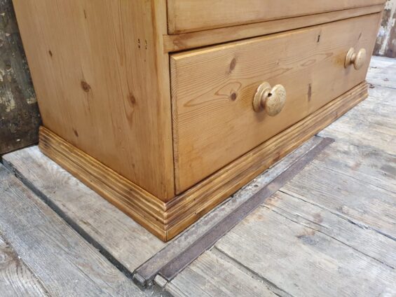 pine 2 over 3 drawers furniture