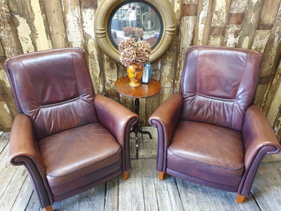 leather lounge chairs seating armchairs