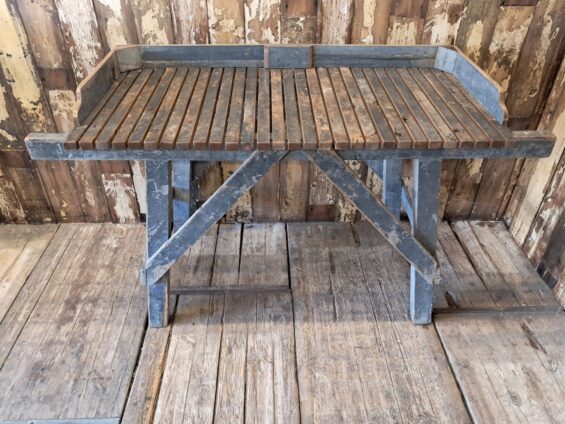 wooden potting table garden furniture