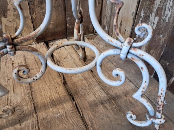 wirework metal plant stand garden decorative