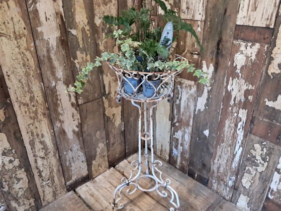 wirework metal plant stand garden decorative