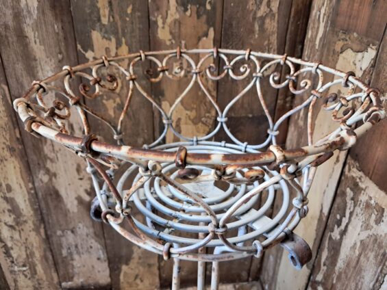wirework metal plant stand garden decorative