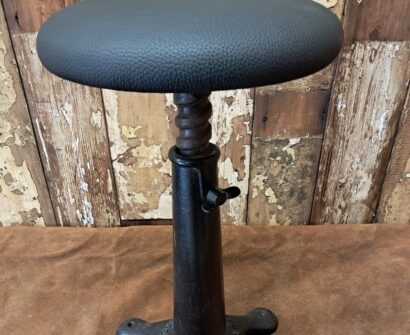 cast iron industrial stool seating stools
