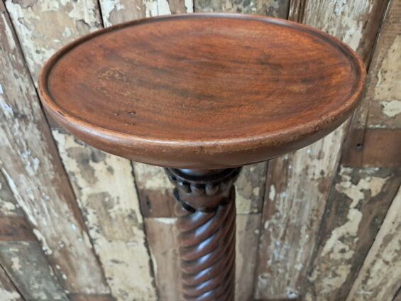 mahogany display stand pedestal torchere decorative homewares