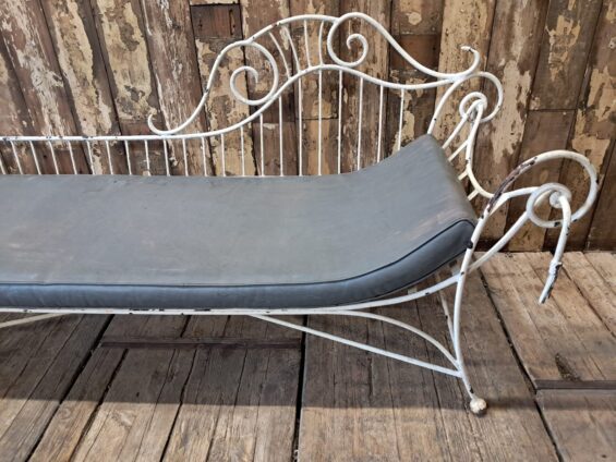 metal chaise longue day bed seating sofa garden