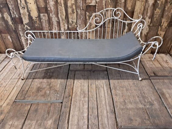 metal chaise longue day bed seating sofa garden