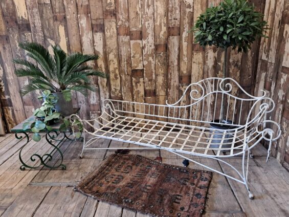 metal chaise longue day bed seating sofa garden