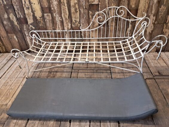 metal chaise longue day bed seating sofa garden