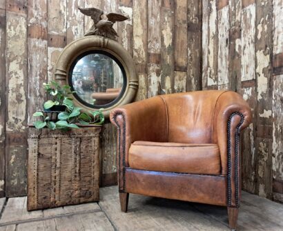 vintage leather club chair seating armchairs