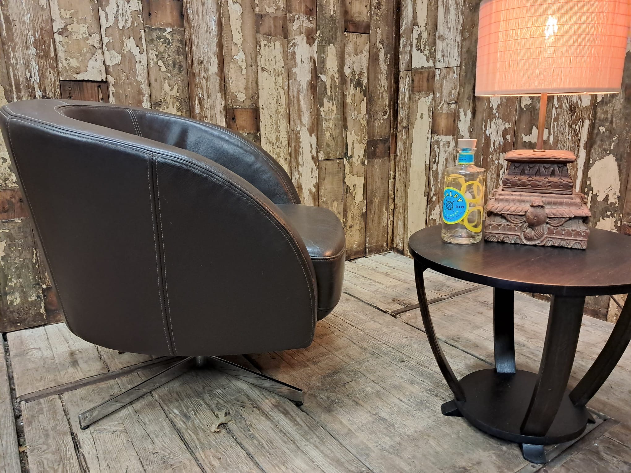 leather chrome tub swivel chair seating armchairs