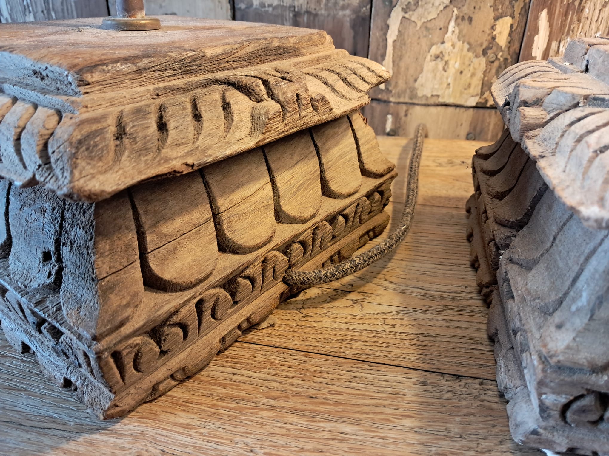 hand carved teak capital pillar lamps