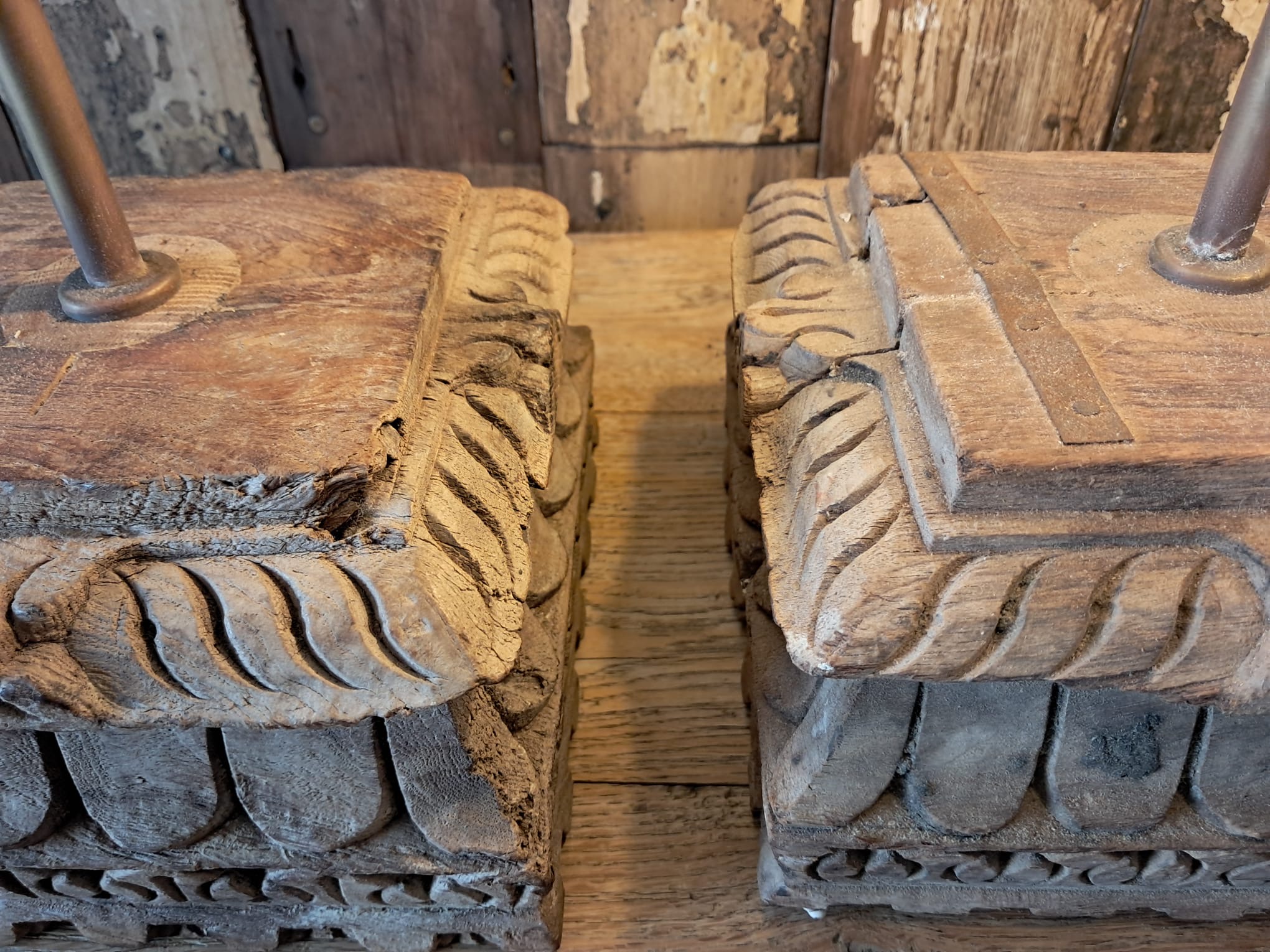hand carved teak capital pillar lamps