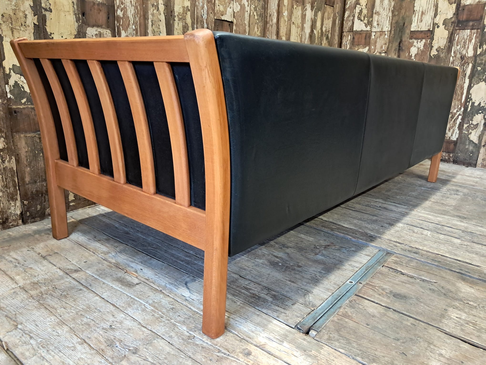 leather beech three seat danish stouby seating sofas