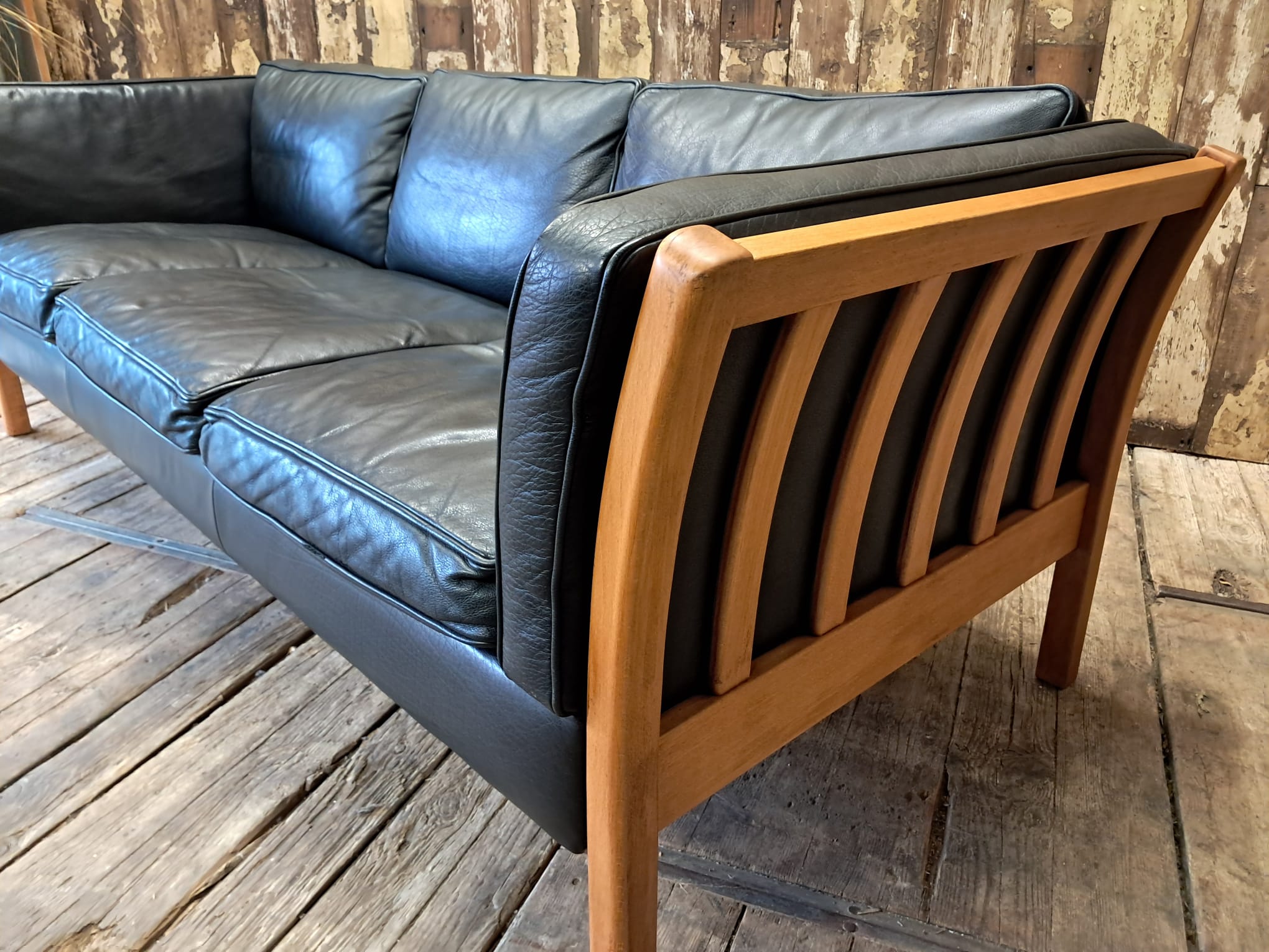 leather beech three seat danish stouby seating sofas