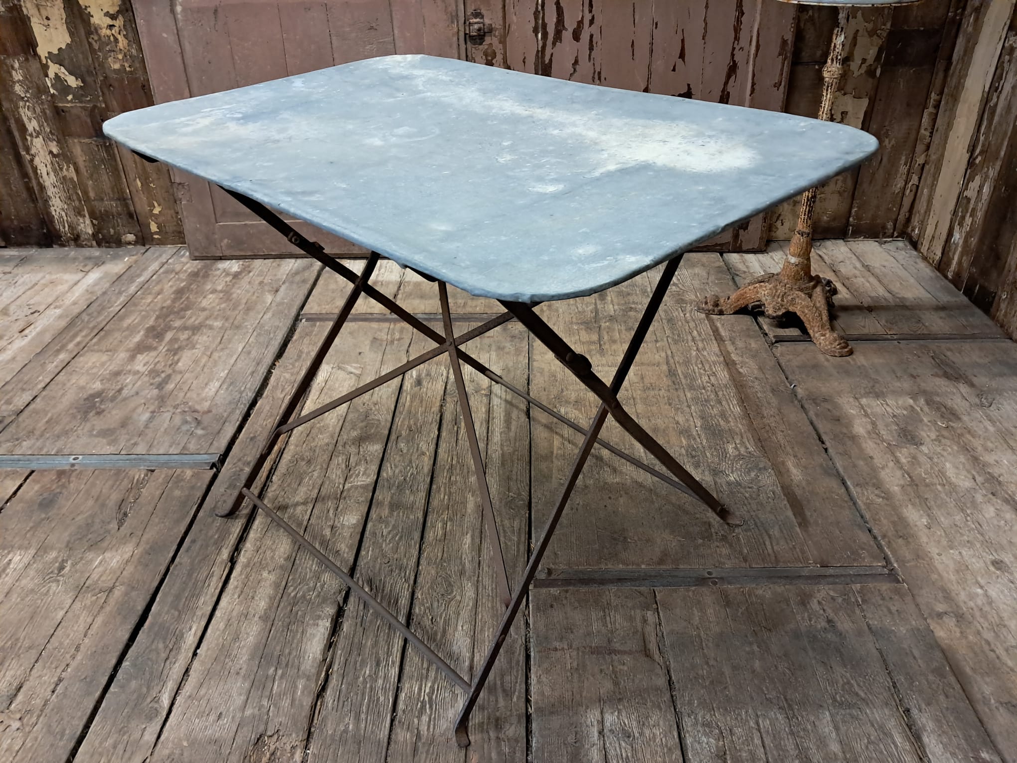 metal table garden furniture tables