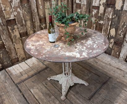 cast iron steel metal round table garden furniture tables