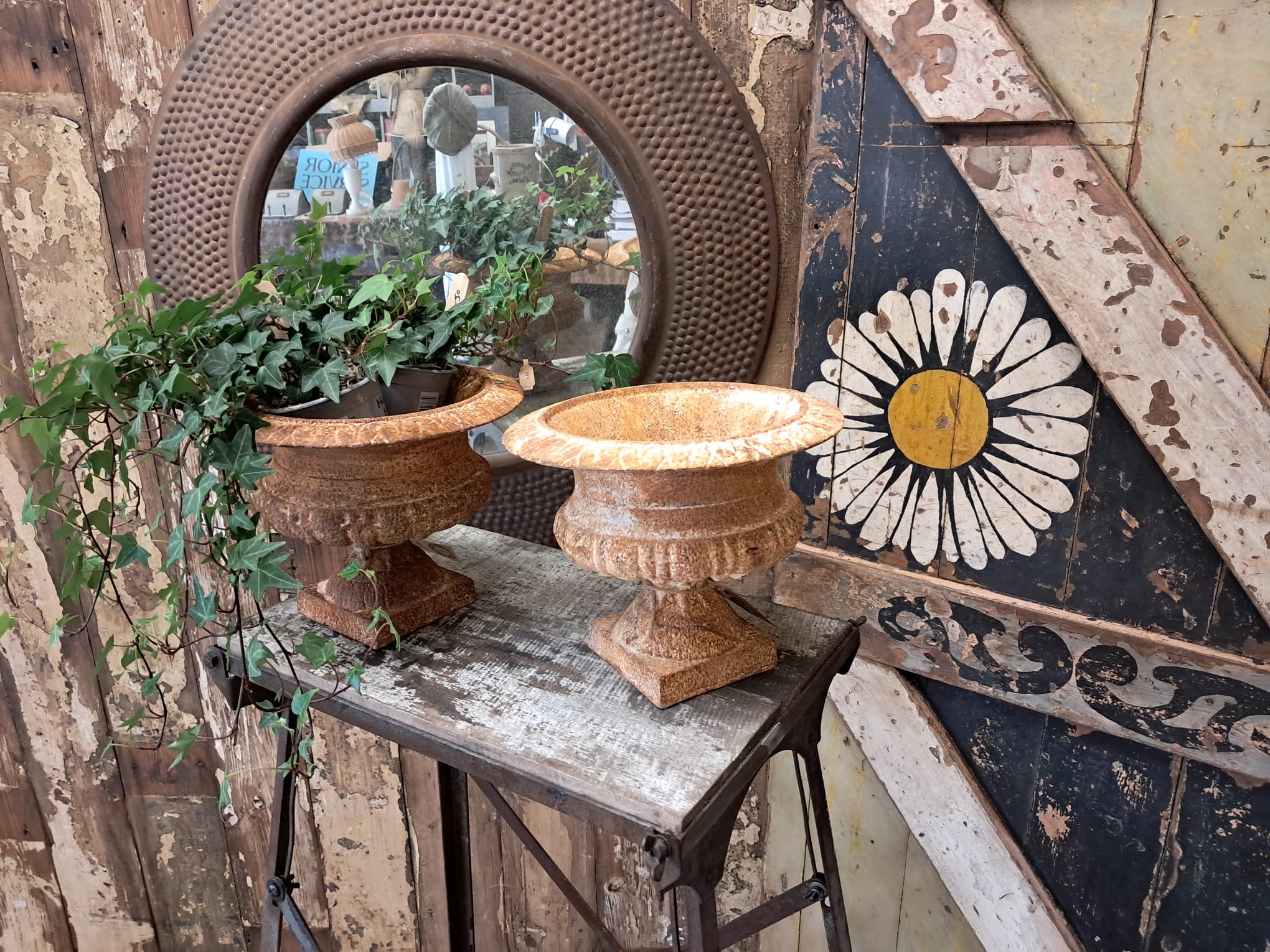 cast iron urn garden planters decorative homewares