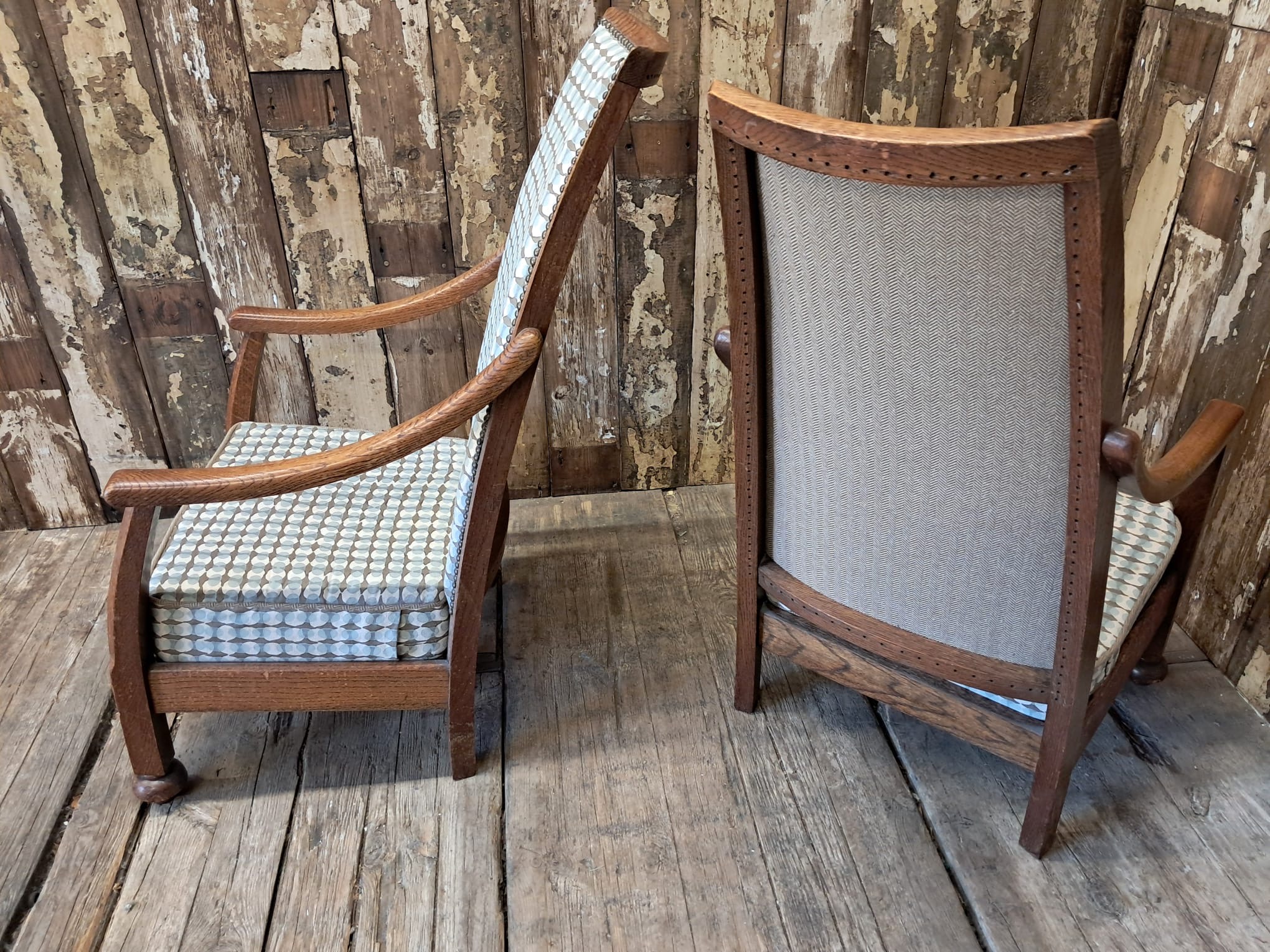 oak and upholstered armchairs seating