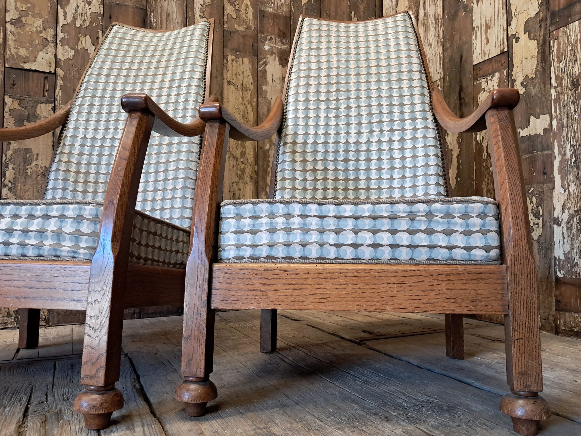 oak and upholstered armchairs seating