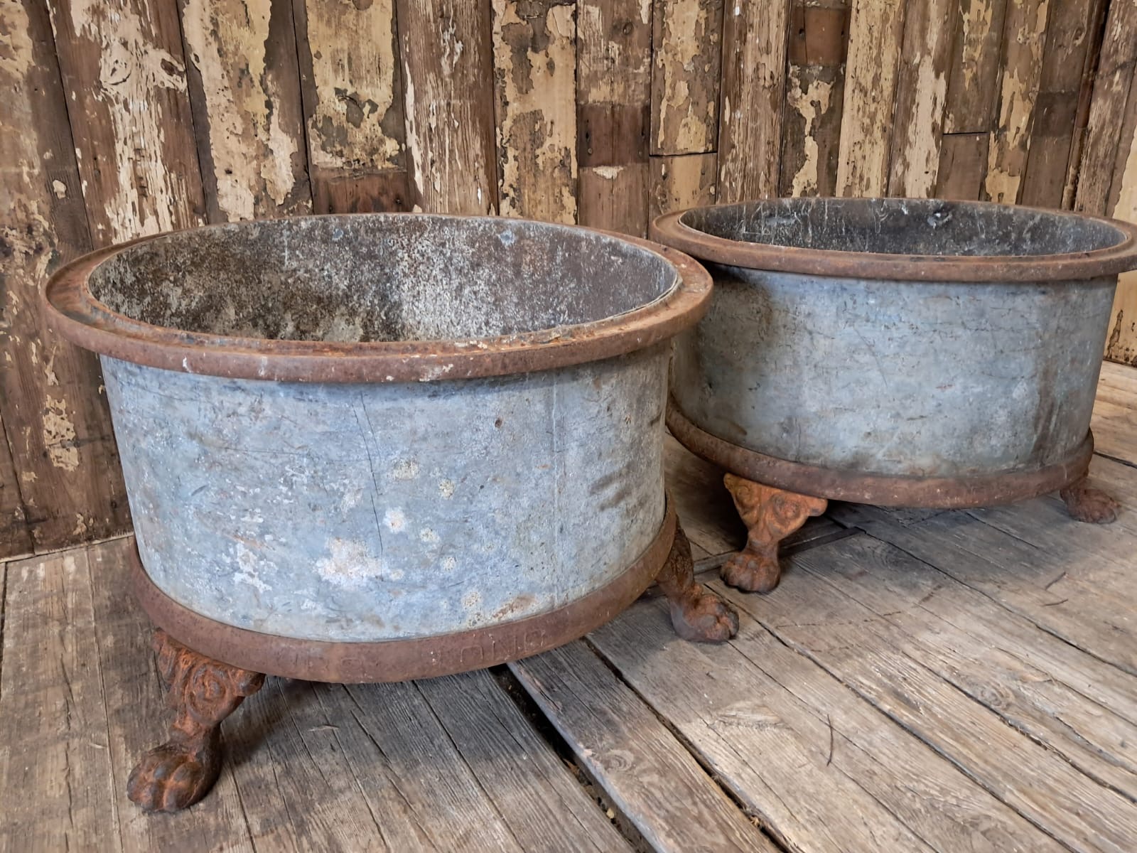 steel cast iron planters garden decorative homewares