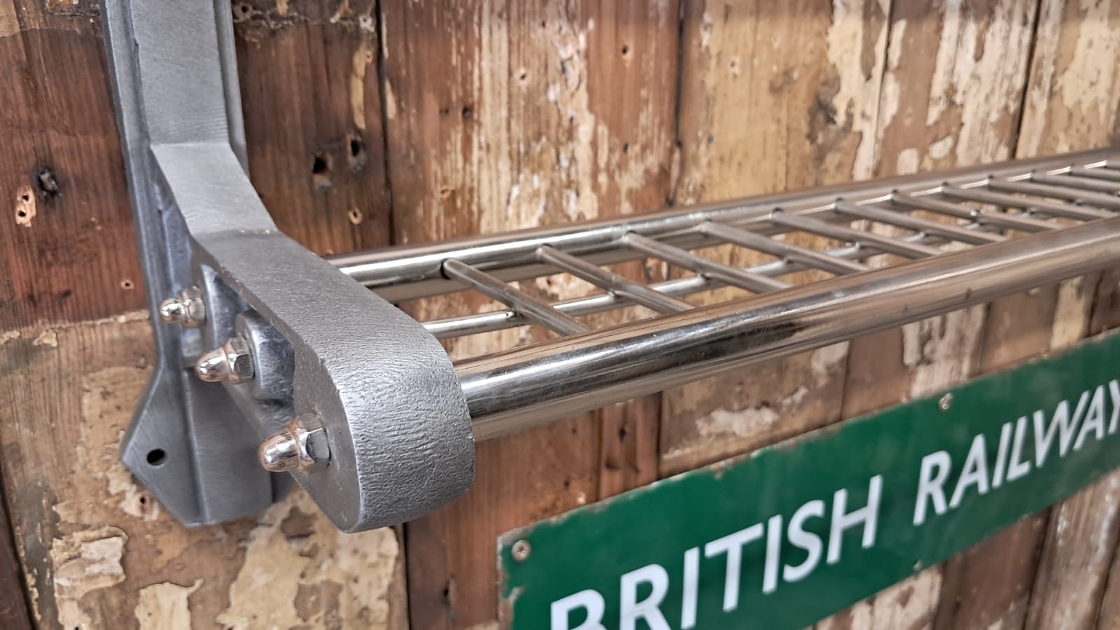 Railway Luggage Rack - Image 9