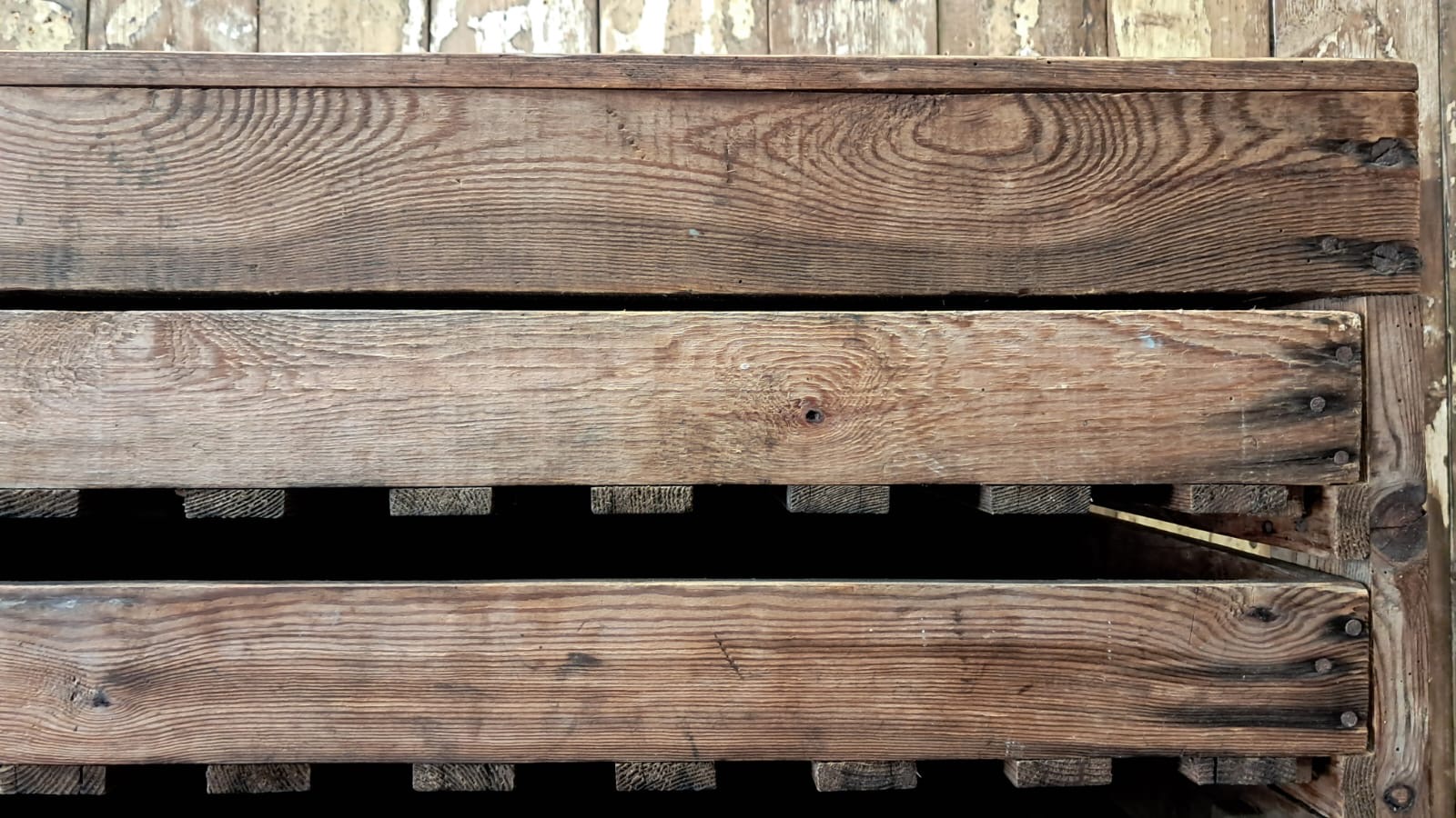 pine apple rack furniture storage garden