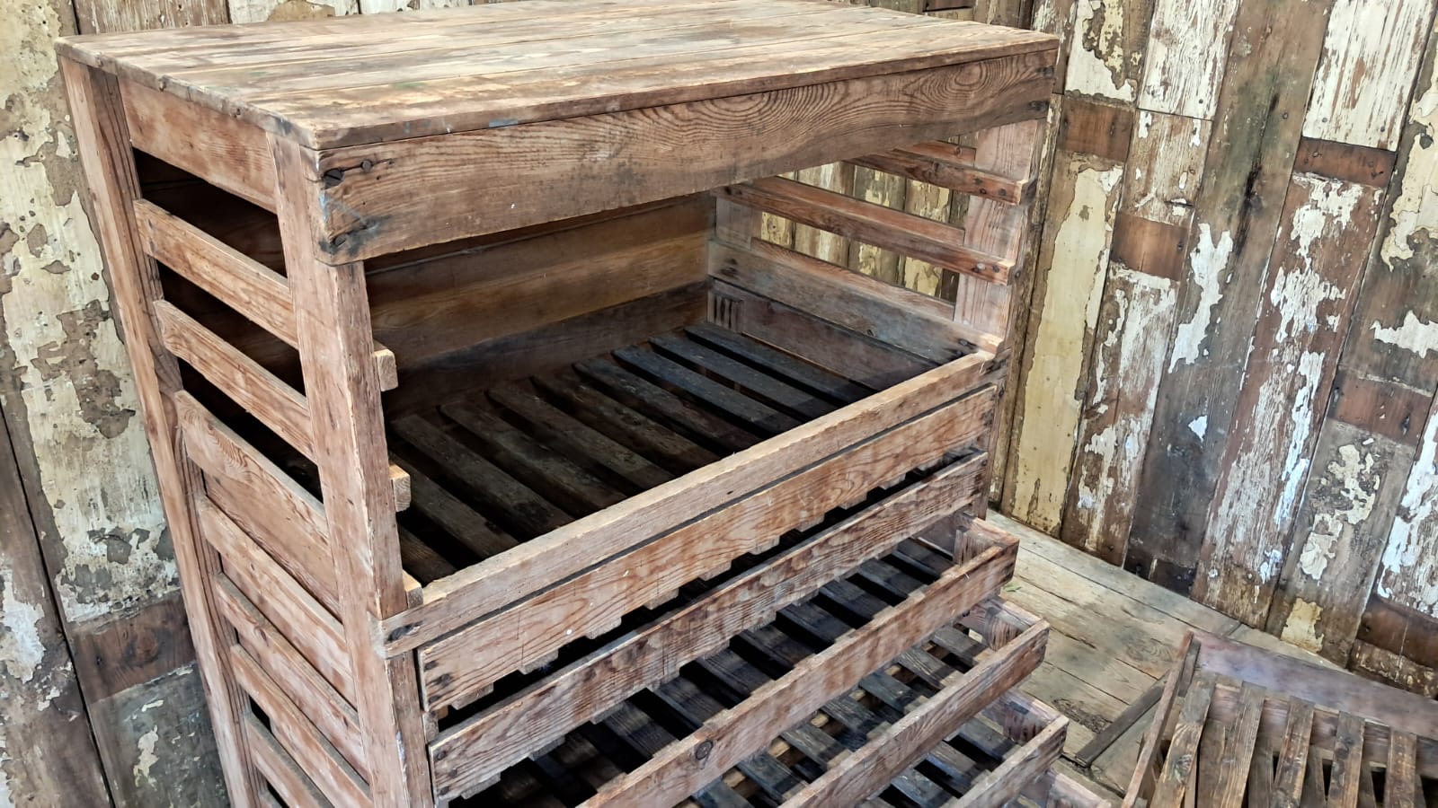 pine apple rack furniture storage garden
