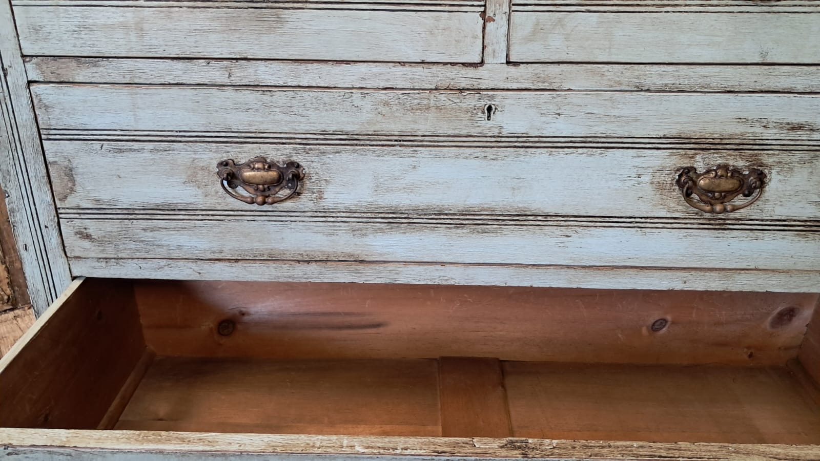 pine 2 over 2 drawers furniture